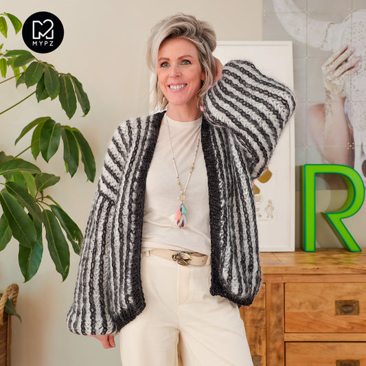 MYPZ Chunky Mohair Rib Cardigan Black & White