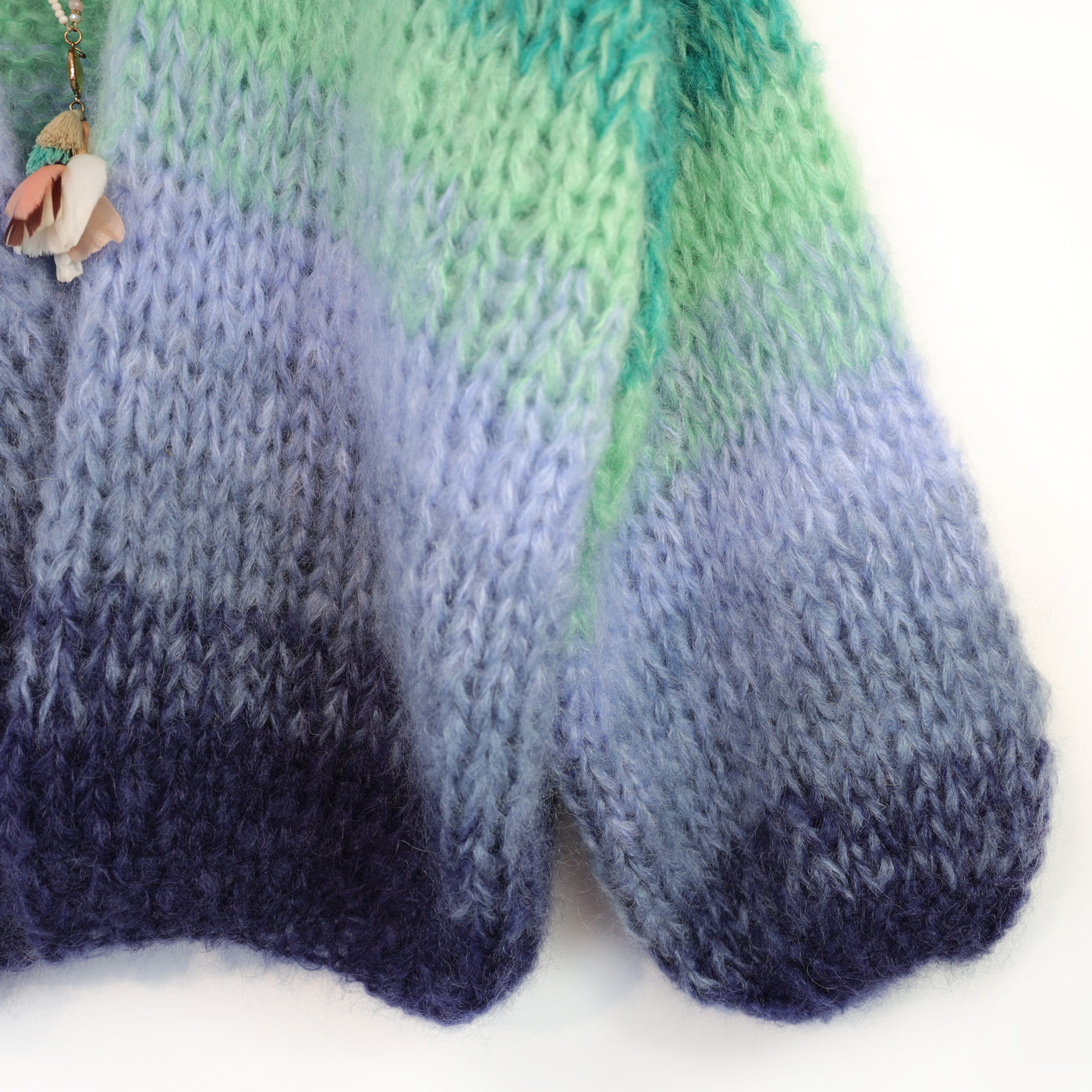 Schema per lavoro a maglia – Cardigan MYPZ Chunky Mohair Mystic Lagoon n. 15 (ENG-DE-NL-ES-FR-IT-DA-SV-NO)
