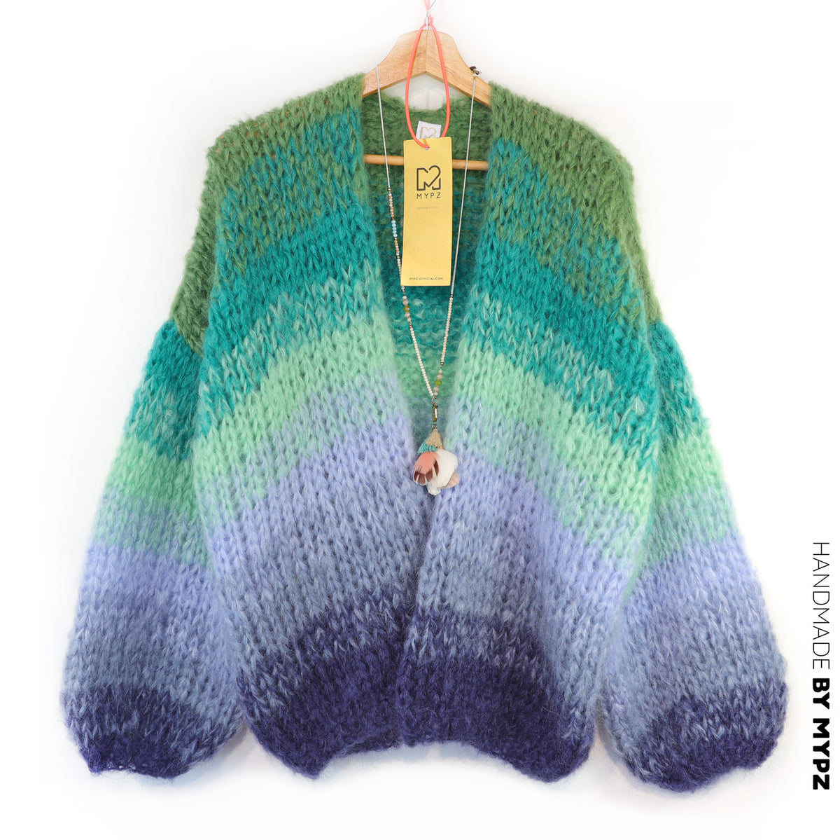 Schema per lavoro a maglia – Cardigan MYPZ Chunky Mohair Mystic Lagoon n. 15 (ENG-DE-NL-ES-FR-IT-DA-SV-NO)