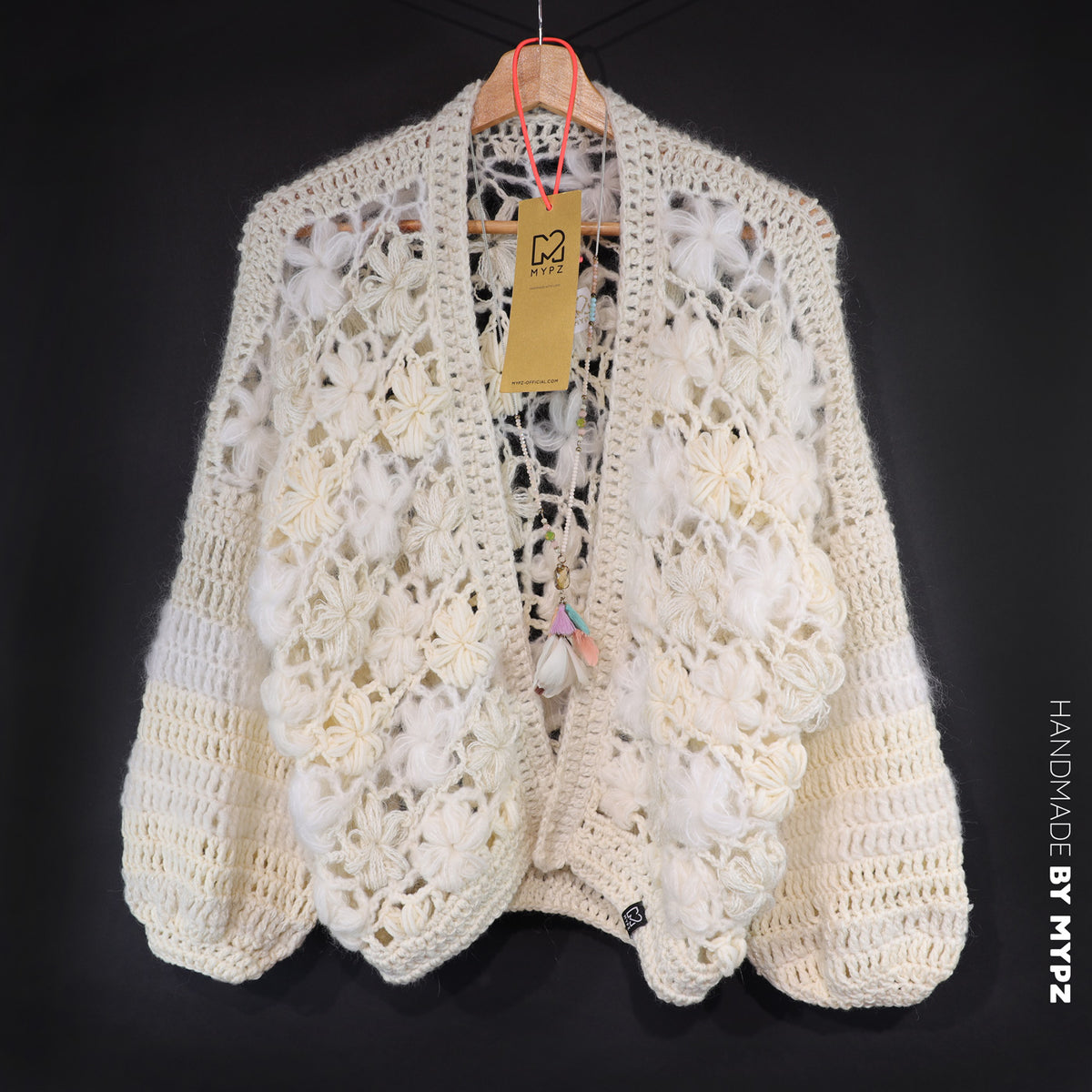 Schema all'uncinetto - MYPZ cardigan bomber corto Wildflower (ENG-DE-NL-ES-FR-IT-DA-SV-NO)