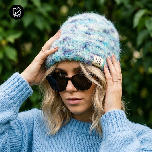 Kit per lavorare a maglia – cappello Laguna blu (ENG-NL-DE-ES-FR-IT-NO-DA-SV)